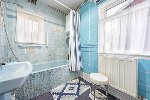 3 bedroom terraced house for sale, Credenhill Street, Streatham, London, SW16