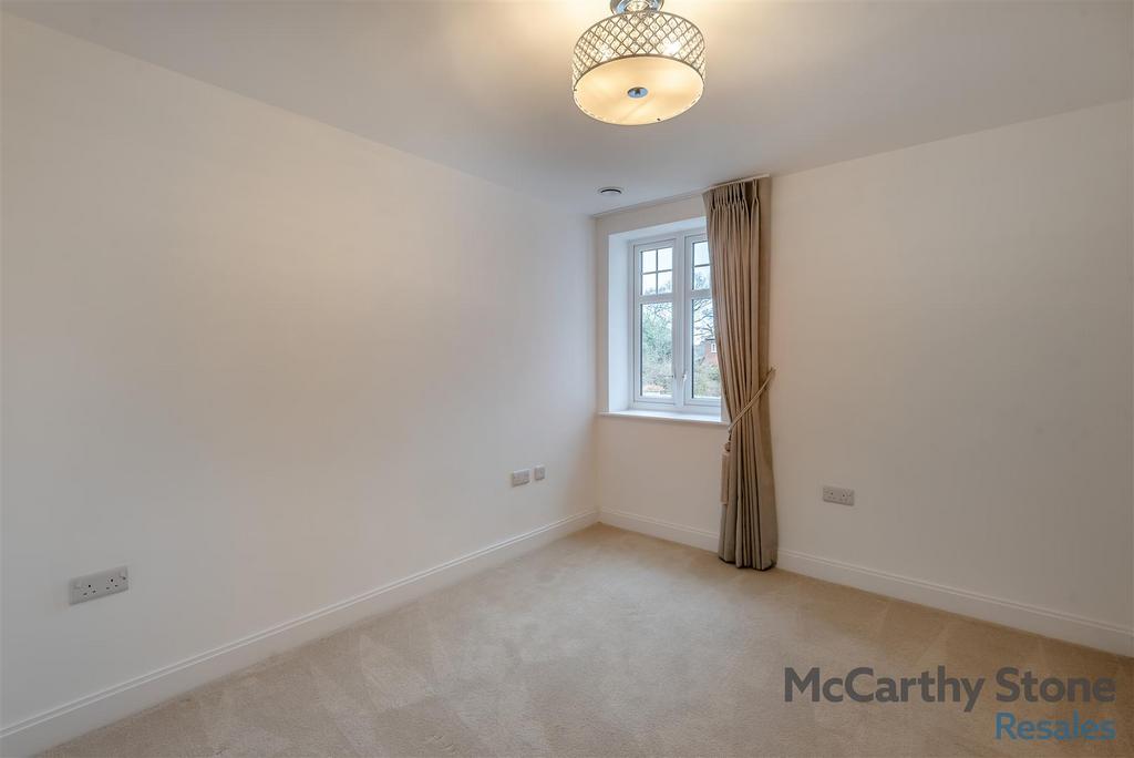 8639233-interior07.jpg