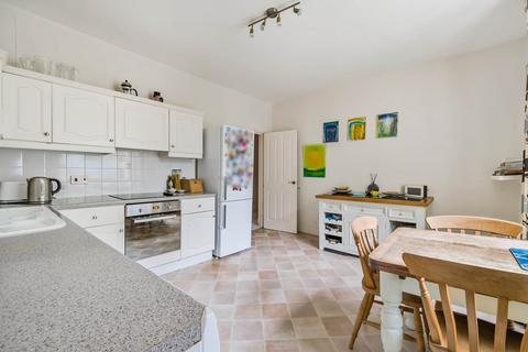 2 bedroom flat for sale, Sidmouth Road, Lyme Regis, Dorset