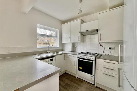 Westbrook Road, Heston TW5