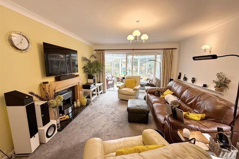 4 bedroom detached bungalow for sale, Redlands Way, Streetly