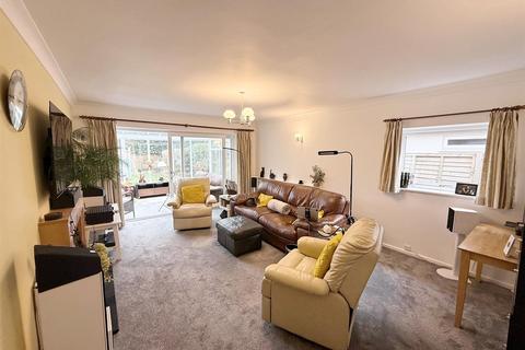 4 bedroom detached bungalow for sale, Redlands Way, Streetly