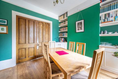 7 Woodriffe Road, London, E11 1AH