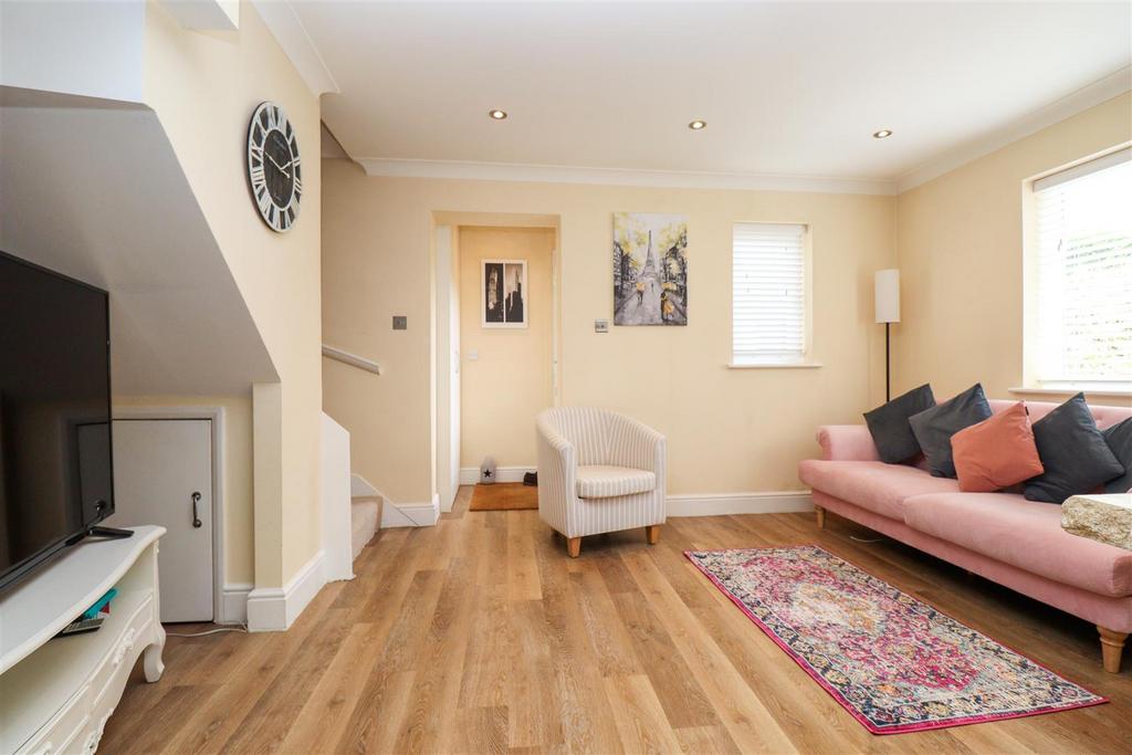 Open Plan Living Accommodation