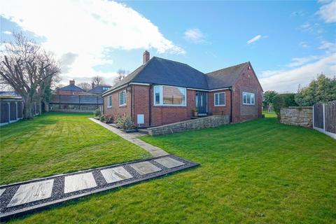 4 bedroom bungalow for sale, Cross Street, Bramley, Rotherham, South Yorkshire, S66