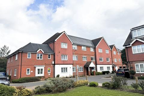 2 bedroom apartment for sale, Swansmere Close, WALTON-ON-THAMES, KT12