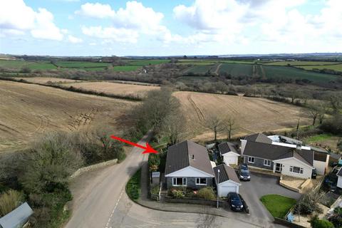 10 Penmeneth, Trewennack, Helston, TR13 0PU
