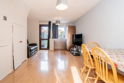 31 Copeland Close, Browns Wood, Milton Keynes, MK7 8ED