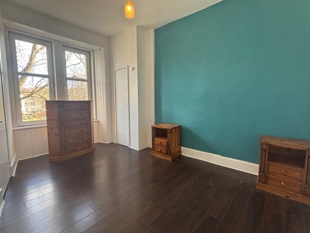 Apartment in Glasgow, Haghill - View 4