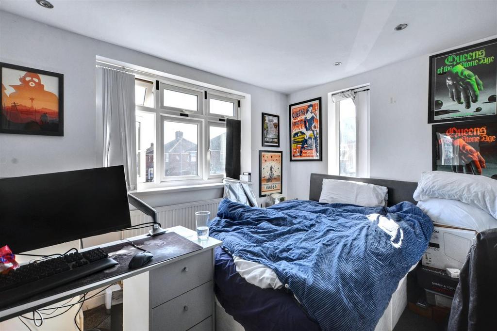 Bedroom 6.jpeg