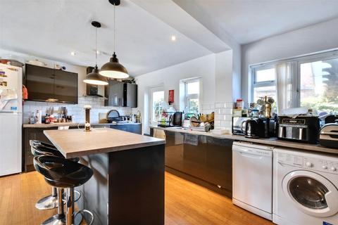 undefined, East Crescent, Beeston Rylands, Nottingham