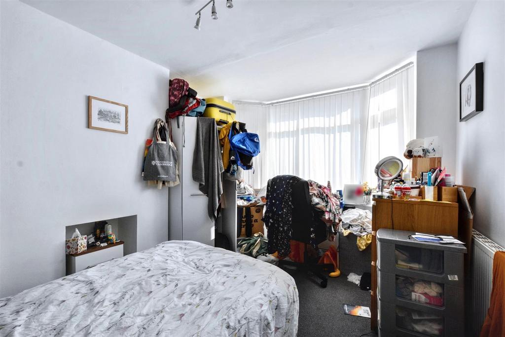 Bedroom 1.jpeg