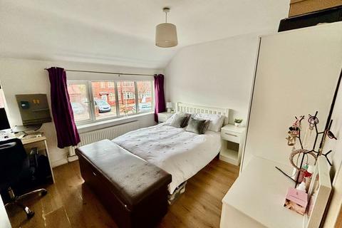 31 Annable Road, Bredbury, Stockport, SK6 2DF