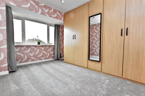 3 bedroom semi-detached house for sale, Hillfoot Crescent, Pudsey, West Yorkshire