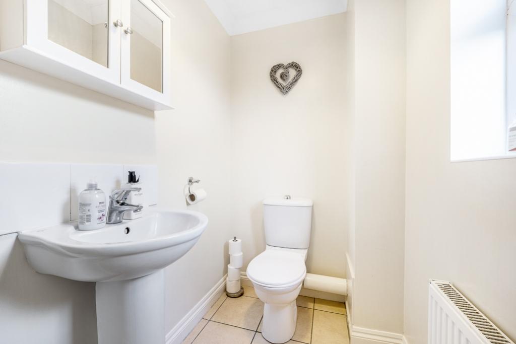 56 Ashton Hall Drive (Wyberton)-23