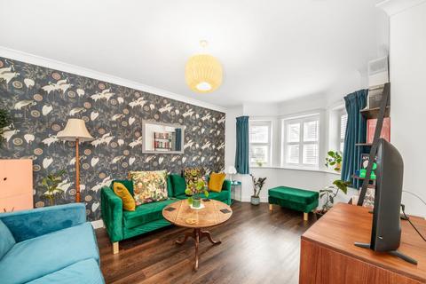 40a Ethnard Road, London, SE15 1RU
