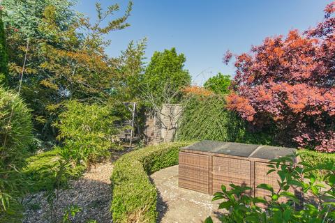 undefined, Modern Single-Level Living in Heacham