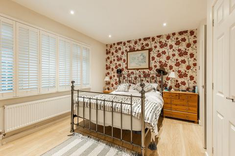 undefined, Modern Single-Level Living in Heacham