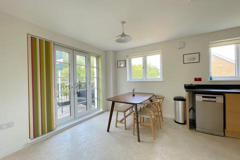 31 Lakeside Avenue, Faversham, ME13 7FE