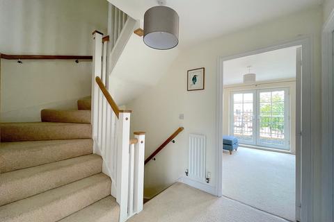 31 Lakeside Avenue, Faversham, ME13 7FE