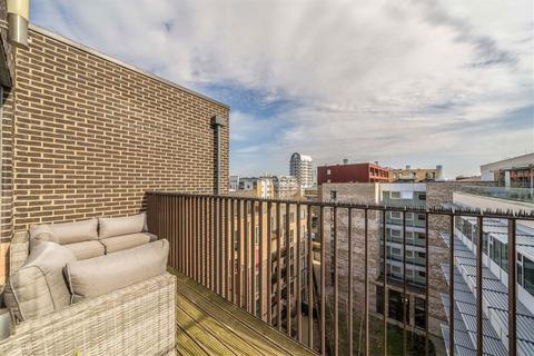 Flat 44, Bloom Heights River Rise Close, London, SE8 5FT