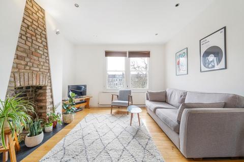 3 bedroom flat for sale, Josephine Avenue, SW2