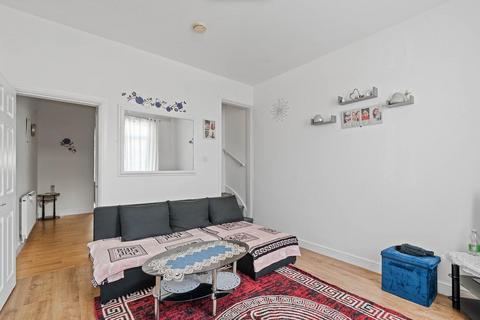 2 bedroom terraced house for sale, Swan Lane
