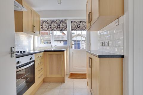 3 bedroom cottage for sale, South Street, Hythe
