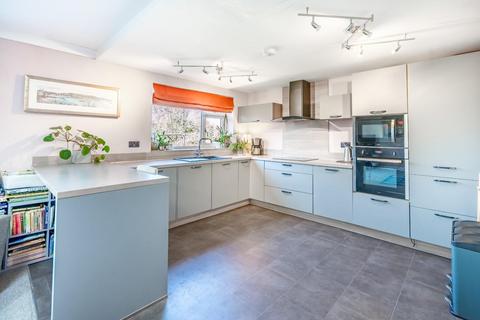 32 Bridge Road, Bishopthorpe, York, YO23 2RR