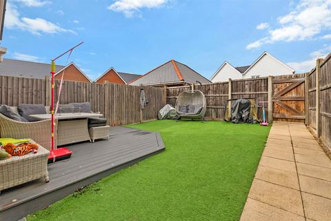 3 bedroom semi-detached house for sale, Byrne Road, Holborough Lakes, Snodland, Kent