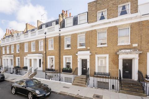 undefined, Ovington Street, Chelsea SW3.