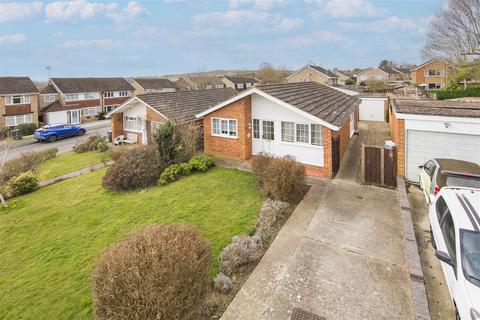 2 bedroom detached bungalow for sale, The Brucks, Maidstone ME18