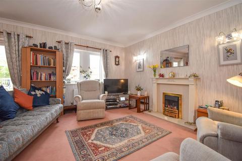 8 Cumberland Way, Clifton, Penrith, CA10 2ES