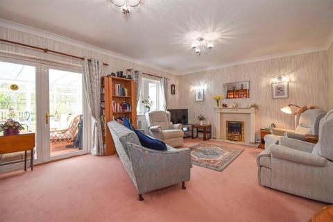 8 Cumberland Way, Clifton, Penrith, CA10 2ES