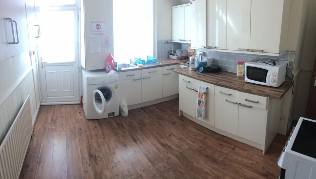 33 Nowell Mount, Room 2