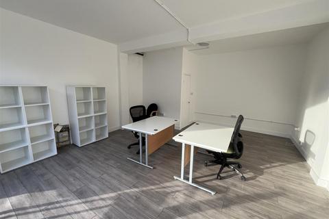 Property to rent, Church Road, Ashford TW15
