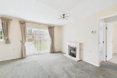 2 bedroom terraced bungalow for sale, Manor Green Walk, Nottingham NG4