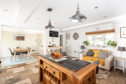 undefined, Walton Road, Caldecotte, Milton Keynes, Buckinghamshire, MK7