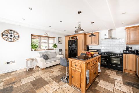 5 bedroom detached house for sale, Walton Road, Caldecotte, Milton Keynes, Buckinghamshire, MK7