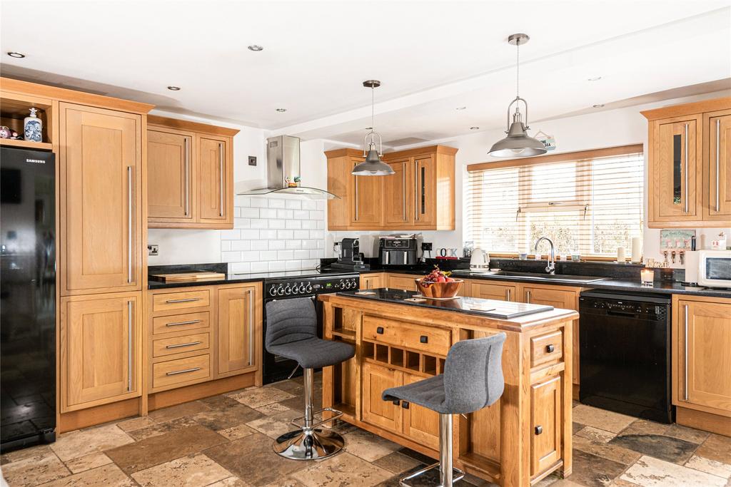 Kitchen/Breakfast