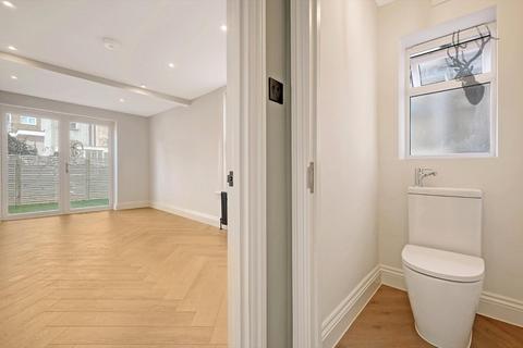 387 Old Ford Road, London, E3 2LU