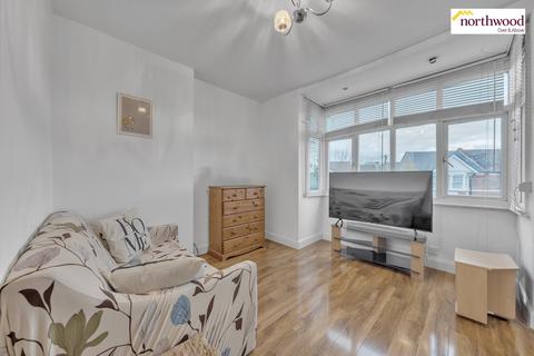 1 bedroom flat for sale, Durban Road, Watford, WD18