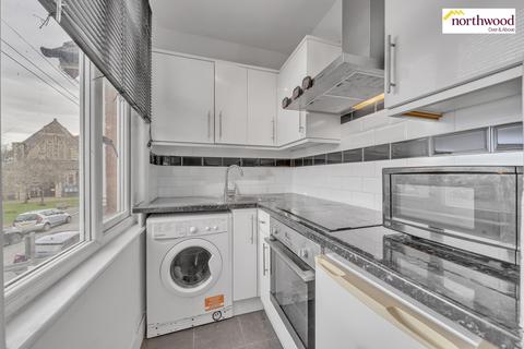 1 bedroom flat for sale, Durban Road, Watford, WD18
