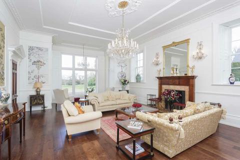 9 bedroom equestrian property for sale, Ayot St. Peter, Welwyn, Hertfordshire
