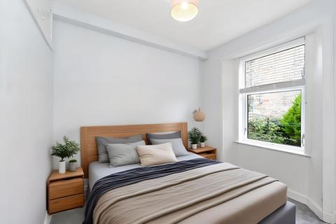 12/1 Brunswick Road, Edinburgh, EH7 5NQ