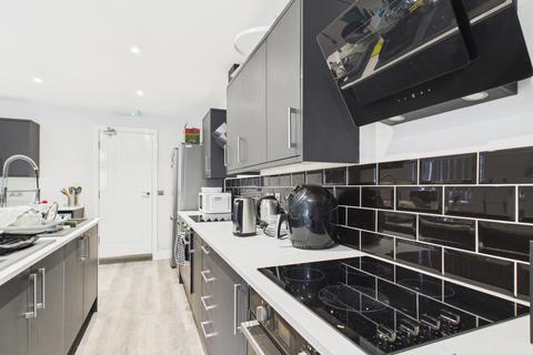 1 bedroom in a house share to rent, Room 2, Park Grove, Hull, HU5