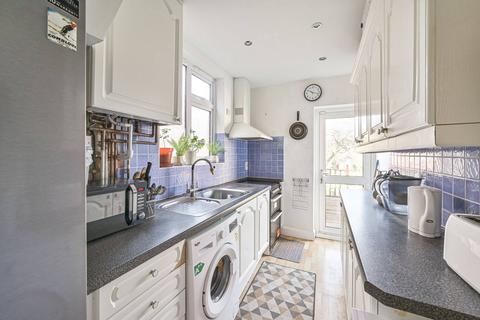 4 bedroom house to rent, Sherrards Way, Barnet, EN5