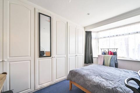 4 bedroom house to rent, Sherrards Way, Barnet, EN5
