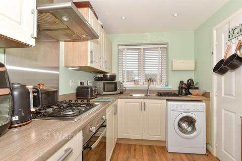 2 bedroom terraced house for sale, Daffodil Avenue, Sheerness ME12