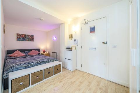 Studio for sale, Deals Gateway, Lewisham, SE13
